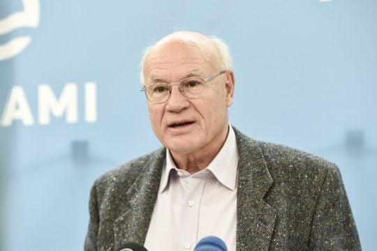 ΓΕΡΑΣΙΜΟΣ ΠΑΠΑΔΟΠΟΥΛΟΣ καθηγητής σεισμολογίας